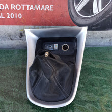 Carica l'immagine nel visualizzatore di Gallery, Image #2