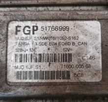 Carica l'immagine nel visualizzatore di Gallery, Image #2