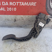 Carica l'immagine nel visualizzatore di Gallery, Image #2
