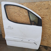 Carica l'immagine nel visualizzatore di Gallery, Sportello Porta Portiera Anteriore Destra Citroen Berlingo Partner 2014 Bianca