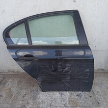 Lade das Bild in den Galerie-Viewer, Image #1