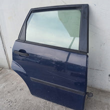 Carica l'immagine nel visualizzatore di Gallery, Image #3