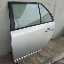 Carica l'immagine nel visualizzatore di Gallery, Image #3