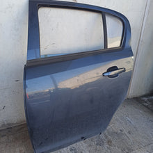 Lade das Bild in den Galerie-Viewer, Image #2