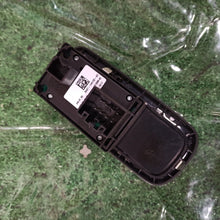 Carica l'immagine nel visualizzatore di Gallery, Image #3