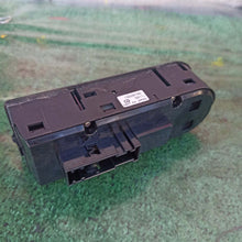 Lade das Bild in den Galerie-Viewer, Image #3