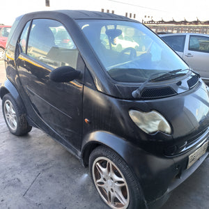 Ricambi Usati Smart ForTwo 450 2002 Faro a 8 600 Benzina