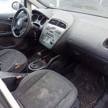 Carica l&#39;immagine nel visualizzatore di Gallery, Ricambi Usati Seat Leon 1.9 TDI Diesel 2007 BKC

