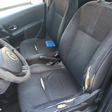 Carica l&#39;immagine nel visualizzatore di Gallery, Ricambi Usati Renault Clio 3 1.5 dci Diesel ( Cod. Motore K9K ) 2007
