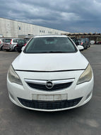 Ricambi Usati Opel Astra J 1.7 Diesel ( Cod. Motore A17DTR ) 2013