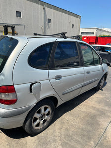 Ricambi Usati Renault Scenic 1.6 Benzina K4M A7 2001 Restyling