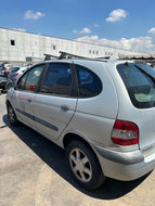 Ricambi Usati Renault Scenic 1.6 Benzina K4M A7 2001 Restyling