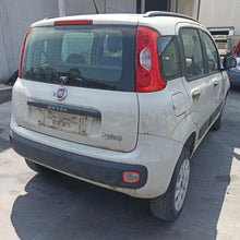 Carica l&#39;immagine nel visualizzatore di Gallery, Ricambi Usati  Fiat Panda 312 900 Twin Air ( Codice Mot. 312A2000 )2013
