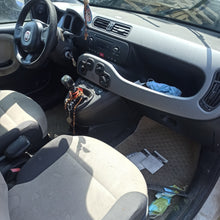Carica l&#39;immagine nel visualizzatore di Gallery, Ricambi Usati  Fiat Panda 312 900 Twin Air ( Codice Mot. 312A2000 )2013
