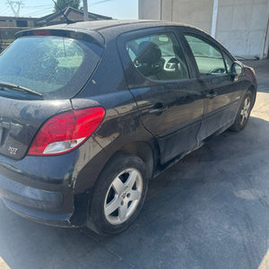 Ricambi Usati Peugeot 207 2010 1.4 Benzina KFV