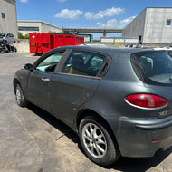Ricambi Usati Alfa Romeo 147 2001 1.9 JTD 937A2000