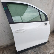 Carica l'immagine nel visualizzatore di Gallery, Image #3
