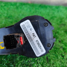 Lade das Bild in den Galerie-Viewer, Image #2
