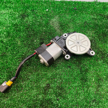 Carica l'immagine nel visualizzatore di Gallery, Image #1
