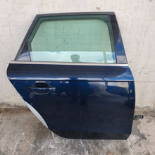 Lade das Bild in den Galerie-Viewer, Image #1
