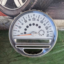 Carica l&#39;immagine nel visualizzatore di Gallery, Image #1
