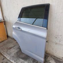 Carica l'immagine nel visualizzatore di Gallery, Image #3
