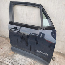 Lade das Bild in den Galerie-Viewer, Image #3
