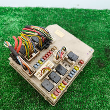 Carica l'immagine nel visualizzatore di Gallery, Image #3
