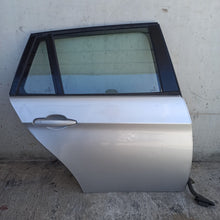 Lade das Bild in den Galerie-Viewer, Image #1
