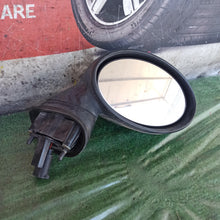 Lade das Bild in den Galerie-Viewer, Image #3
