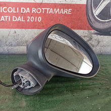 Carica l&#39;immagine nel visualizzatore di Gallery, Image #1
