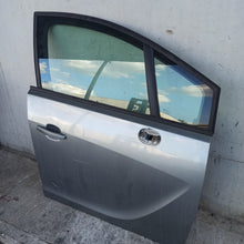 Carica l&#39;immagine nel visualizzatore di Gallery, Image #2
