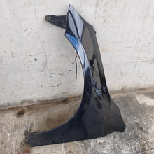 Lade das Bild in den Galerie-Viewer, Image #3
