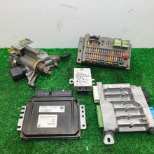 Lade das Bild in den Galerie-Viewer, Image #1
