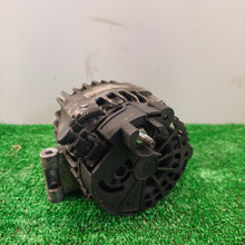 Lade das Bild in den Galerie-Viewer, Image #3
