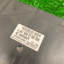 Lade das Bild in den Galerie-Viewer, Image #3
