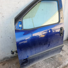 Lade das Bild in den Galerie-Viewer, Image #3
