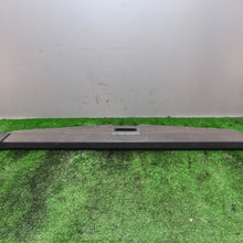 Lade das Bild in den Galerie-Viewer, Image #3
