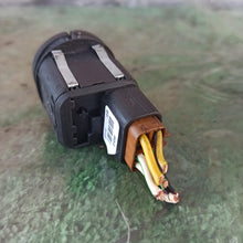 Lade das Bild in den Galerie-Viewer, Image #3
