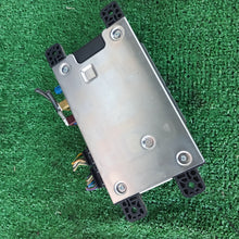 Lade das Bild in den Galerie-Viewer, Image #3
