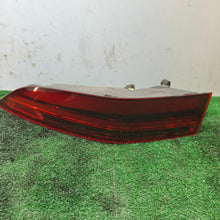 Lade das Bild in den Galerie-Viewer, Image #1
