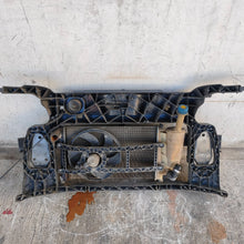 Lade das Bild in den Galerie-Viewer, Image #3
