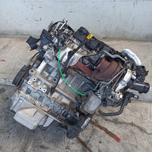 Carica l&#39;immagine nel visualizzatore di Gallery, Image #1
