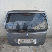 Carica l&#39;immagine nel visualizzatore di Gallery, Image #1
