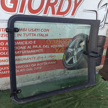 Carica l&#39;immagine nel visualizzatore di Gallery, Image #2
