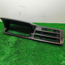 Lade das Bild in den Galerie-Viewer, Image #1
