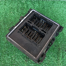 Lade das Bild in den Galerie-Viewer, Image #1
