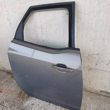 Lade das Bild in den Galerie-Viewer, Image #2
