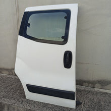 Lade das Bild in den Galerie-Viewer, Image #3
