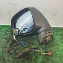 Lade das Bild in den Galerie-Viewer, Image #1
